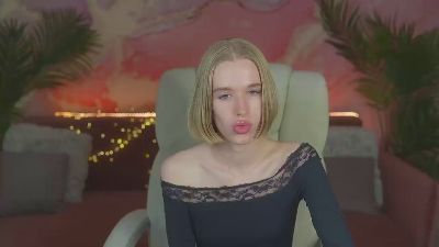 CrystalMaryy live cam on Cam4