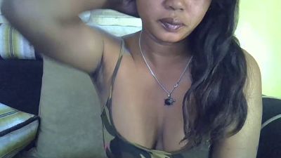 Crystal_bella live cam on Cam4