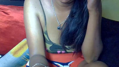 Crystal_bella live cam on Cam4