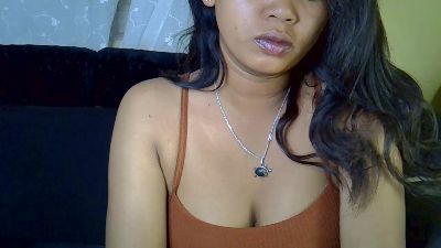 Crystal_bella live cam on Cam4