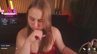 CrystallPawss live cam on Cam4