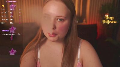 CrystallPawss live cam on Cam4