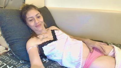 Crystynalove live cam on Cam4