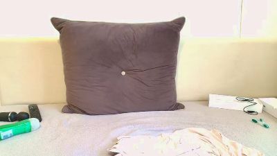 Crystynalove live cam on Cam4