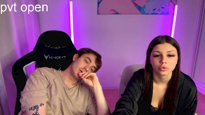 CtrlMeBaby live cam on Cam4
