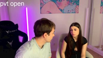 CtrlMeBaby live cam on Cam4