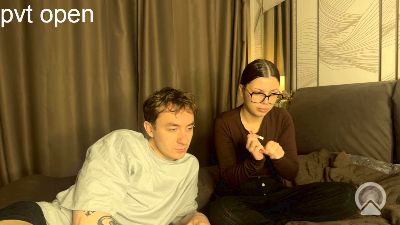 CtrlMeBaby live cam on Cam4