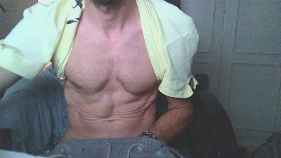 Cuerpazoo28 live cam on Cam4