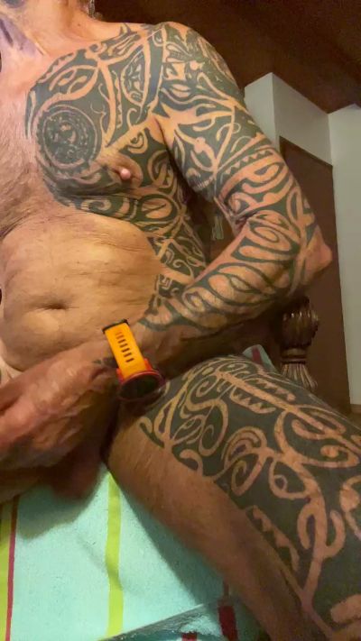 Cultoskin live cam on Cam4
