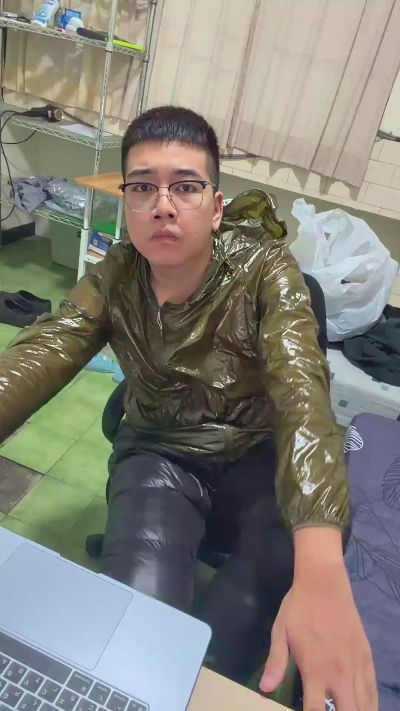 Cum4rush live cam on Cam4