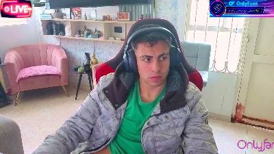 Cum_fantasy23 live cam on Cam4
