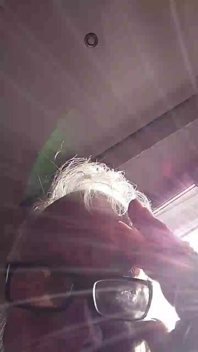 Cummer51 live cam on Cam4