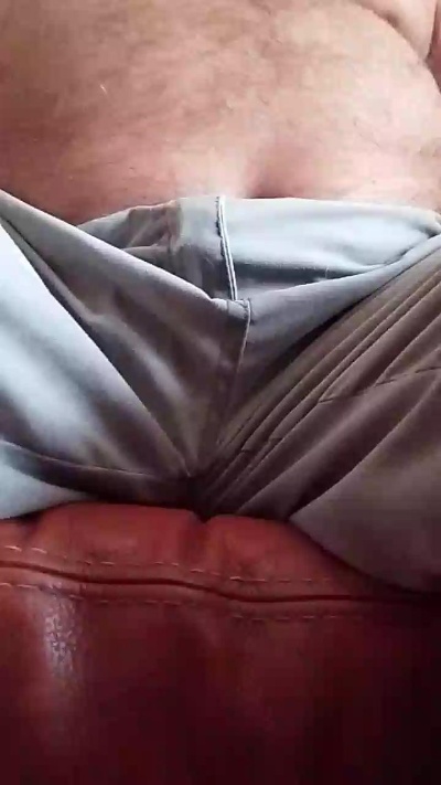 Cummer51 live cam on Cam4