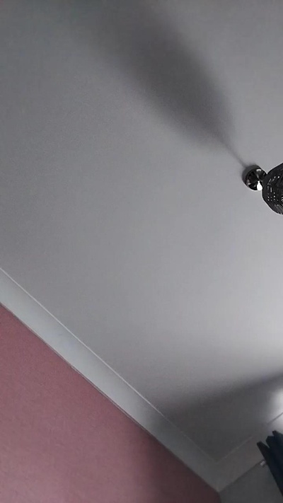 Cumonme17 live cam on Cam4