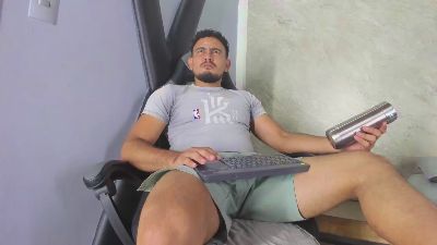Cupeer_1 live cam on Cam4