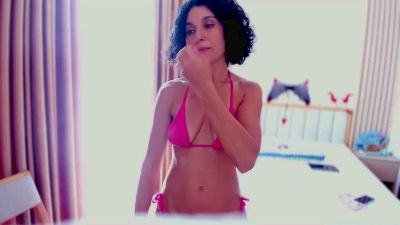 Cur1y_Sue live cam on Cam4