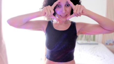 Cur1y_Sue live cam on Cam4