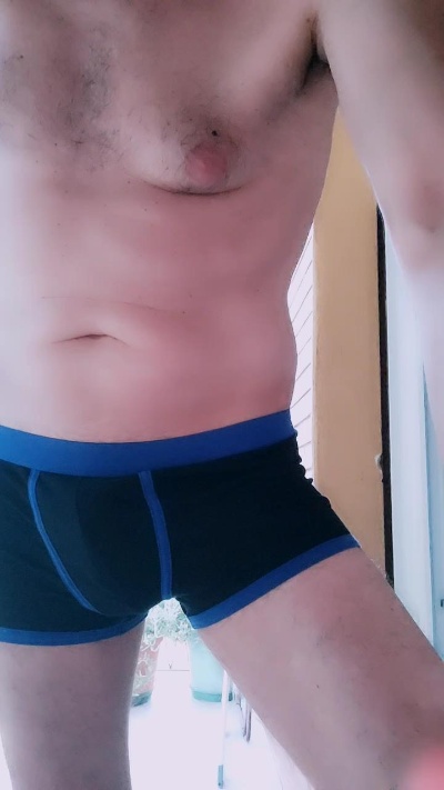 Curiosohot live cam on Cam4