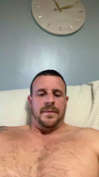 CuriousCrock live cam on Cam4
