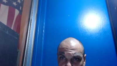 CuriousDD69 live cam on Cam4