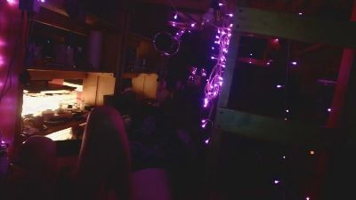 CuriousDD69 live cam on Cam4