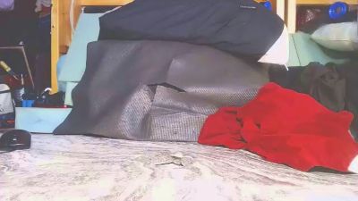 CuriousDD69 live cam on Cam4