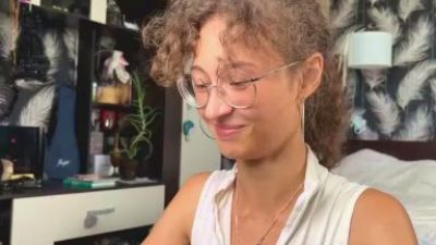 CurlyWinxy live cam on Cam4