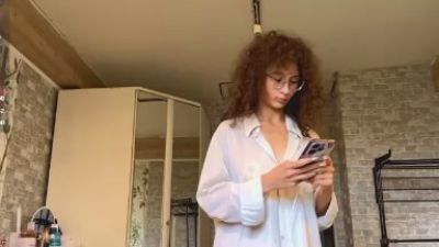 CurlyWinxy live cam on Cam4