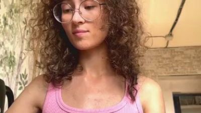 CurlyWinxy live cam on Cam4