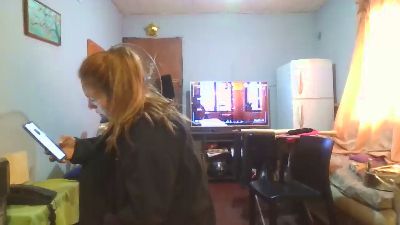 Curvasdefuego live cam on Cam4