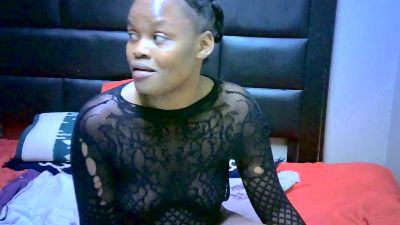 Curveqeenx live cam on Cam4