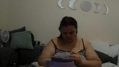 Curvy_Katie live cam on Cam4