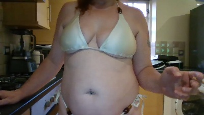 Curvysammy live cam on Cam4