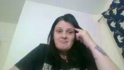 Curvyshyjade live cam on Cam4
