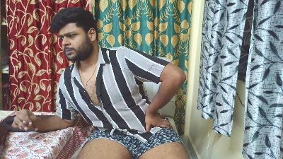 CuteGuyy live cam on Cam4
