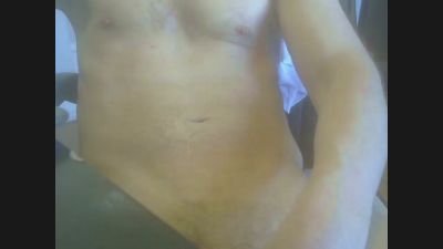 CuteMuscledHung live cam on Cam4