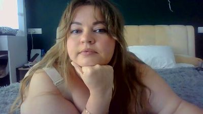 Cute_Christy26 live cam on Cam4