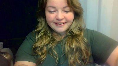 Cute_Christy26 live cam on Cam4