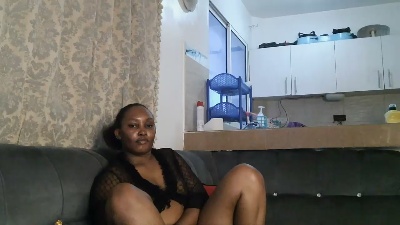 Cutemilah live cam on Cam4