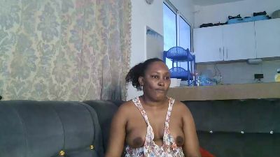 Cutemilah live cam on Cam4
