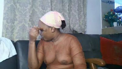 Cutemilah live cam on Cam4