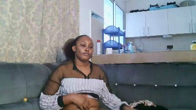 Cutemilah live cam on Cam4