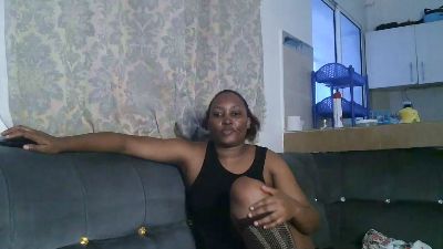 Cutemilah live cam on Cam4