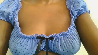 Cutey_luv1 live cam on Cam4