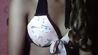 Cutii77 live cam on Cam4