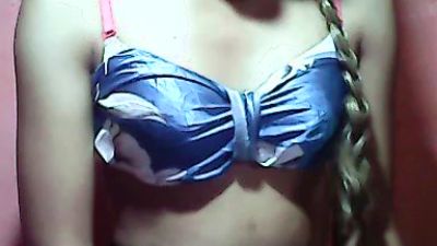 Cutii77 live cam on Cam4