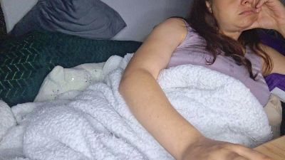 Cyndee_Winter live cam on Cam4