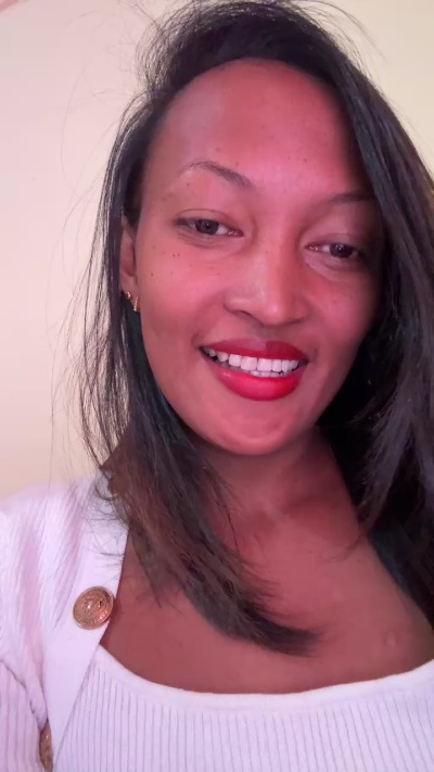 Cynthiase_1 live cam on Cam4