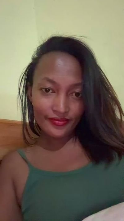 Cynthiase_1 live cam on Cam4