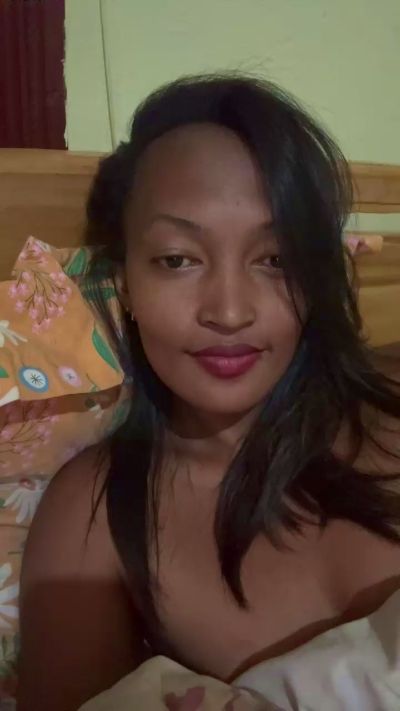 Cynthiase_1 live cam on Cam4